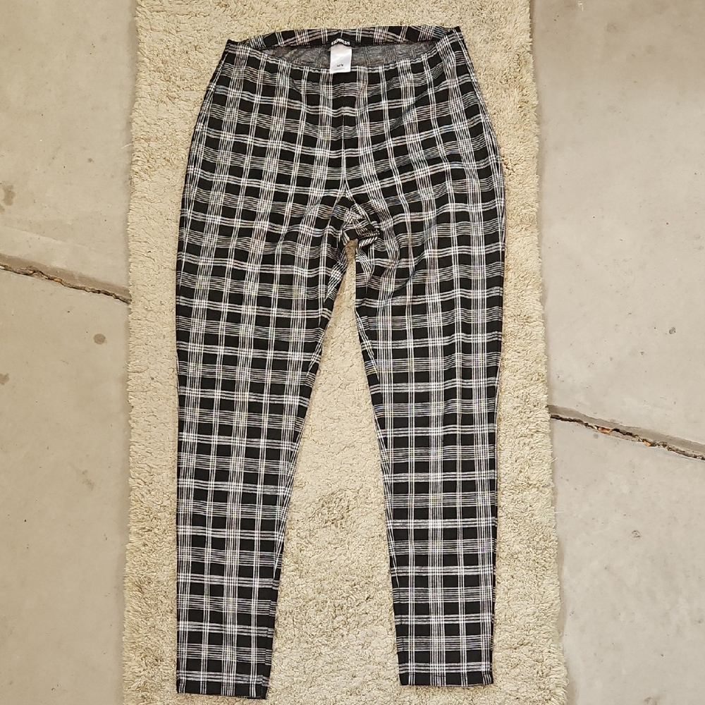 Express Monochrome Plaid Trousers